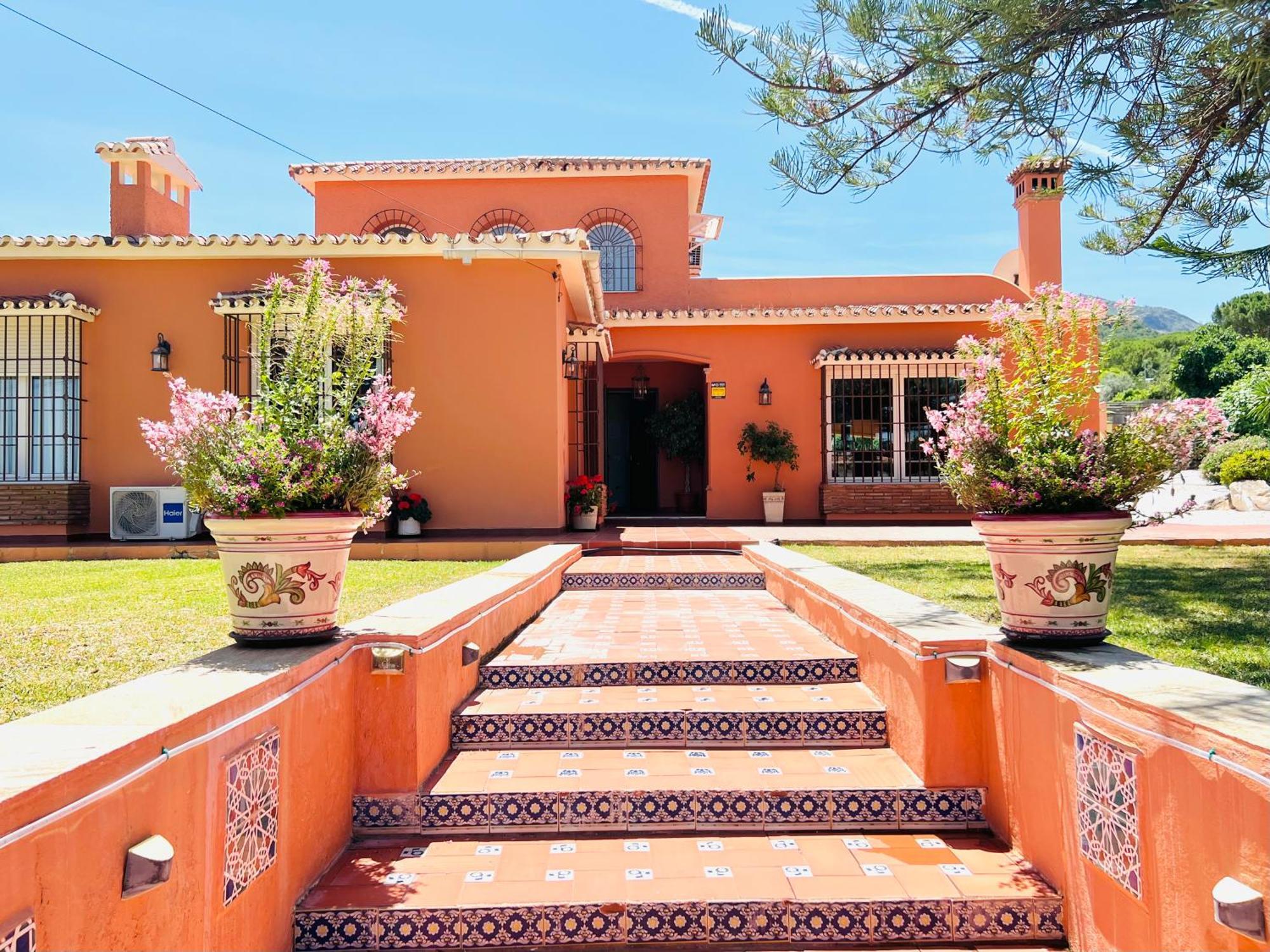 Villa Summer Sol Mediterranea 알하우린데라토레 외부 사진
